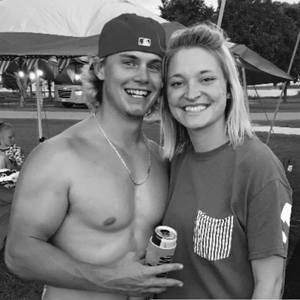 Meet your Posher, Dillon